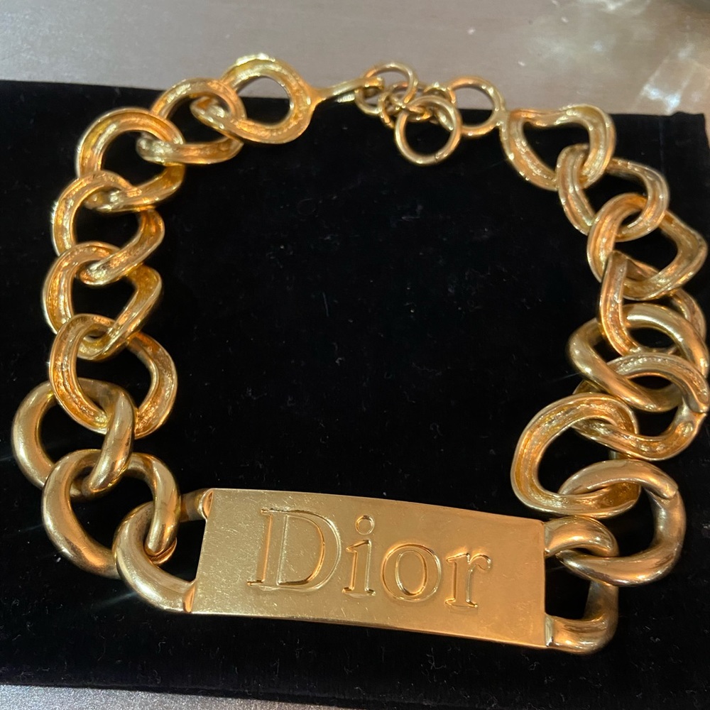 Christian Dior chunky gold necklace tone curb chain necklace.
